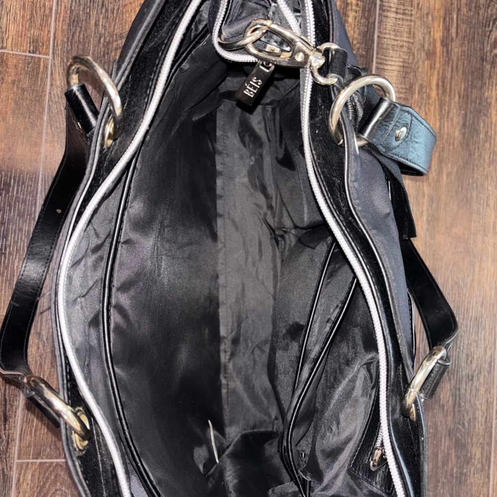 BÉIS The Diaper or Everyday Bag In Black - Picture 10 of 16